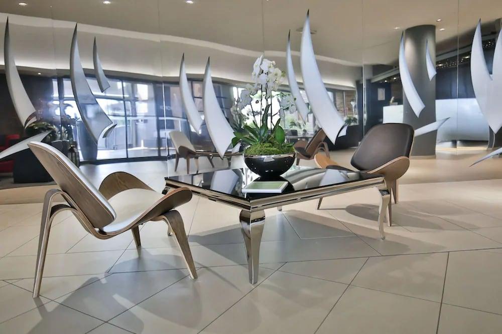 Royal - Luxury Hotel, Residence, & Hotel 4*