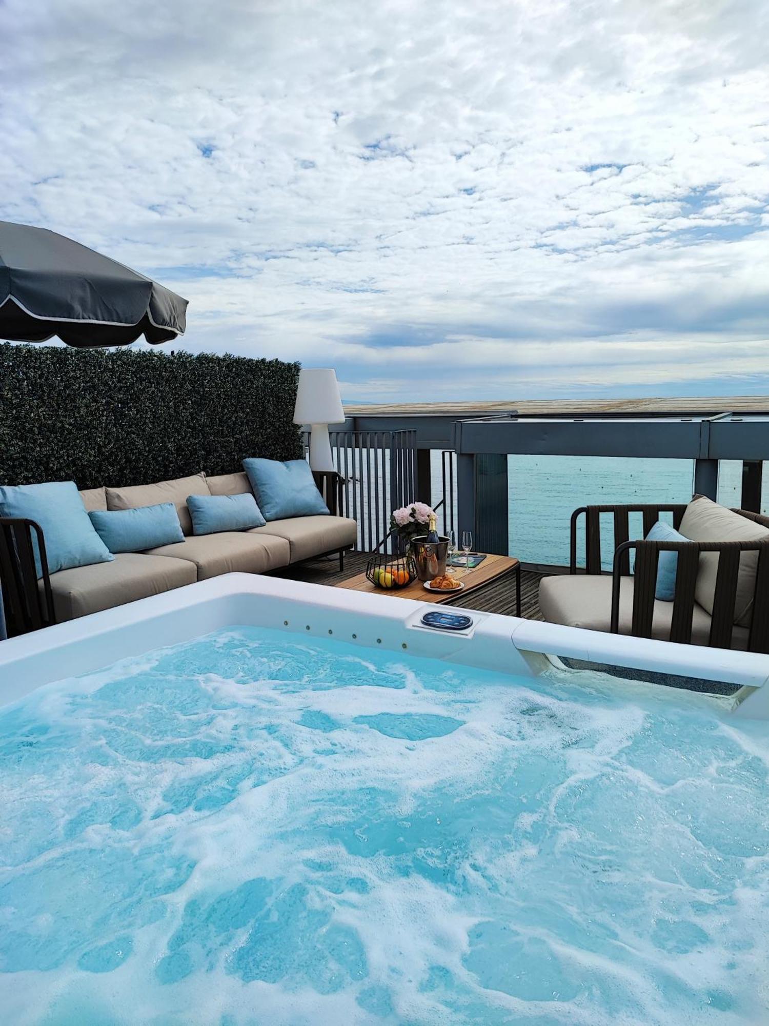 Hotel Royal - Luxury Hotel, Residence, & Antibes